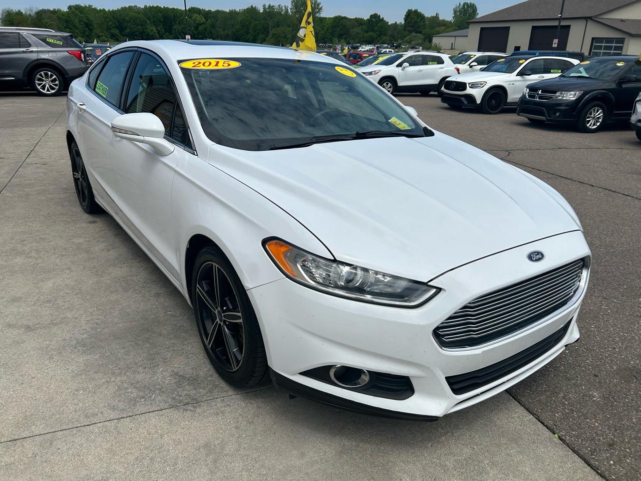 Ford Fusion SE 2015