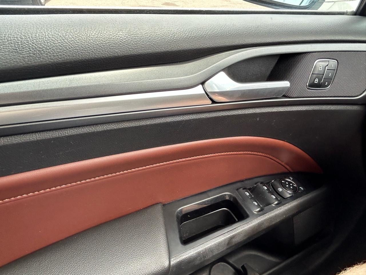 Ford Fusion SE 2015