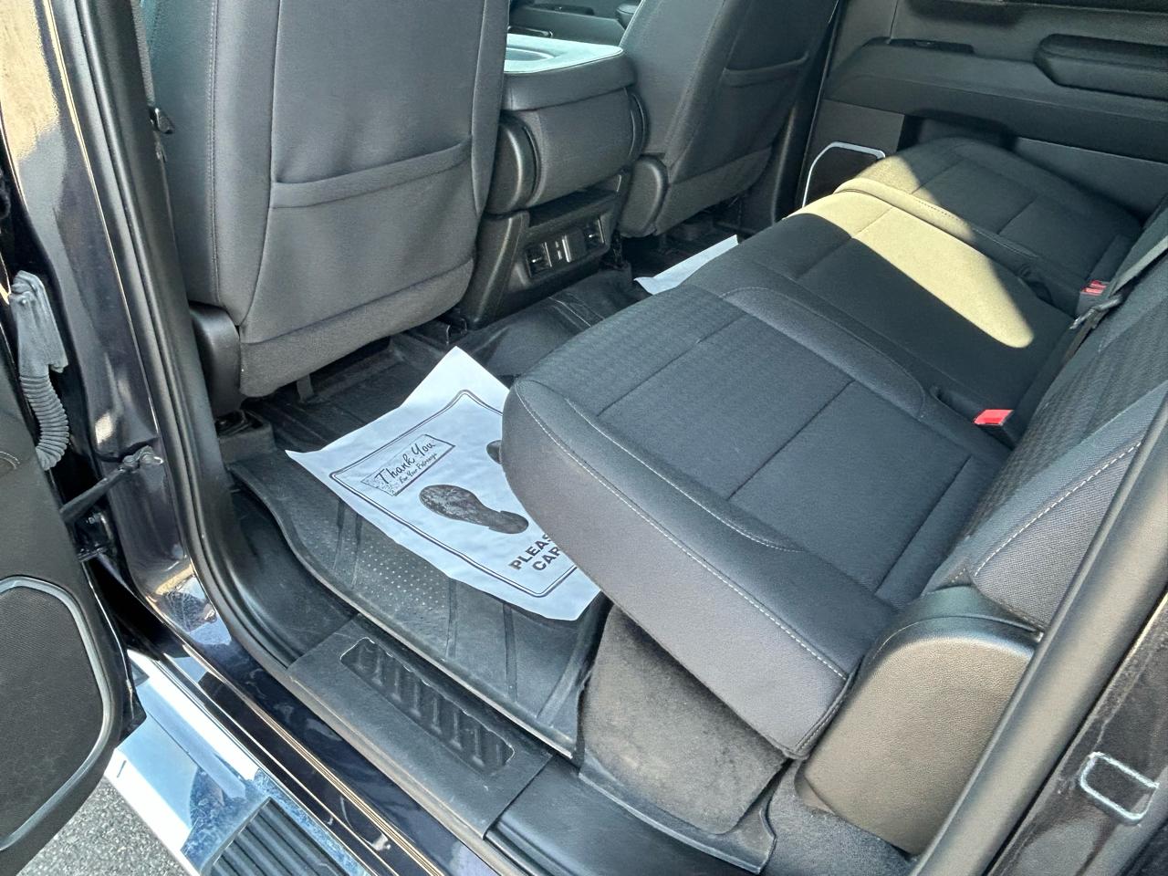 Chevrolet Silverado 1500 LT Crew Cab 4WD 2024