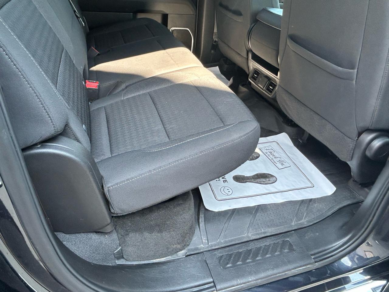 Chevrolet Silverado 1500 LT Crew Cab 4WD 2024