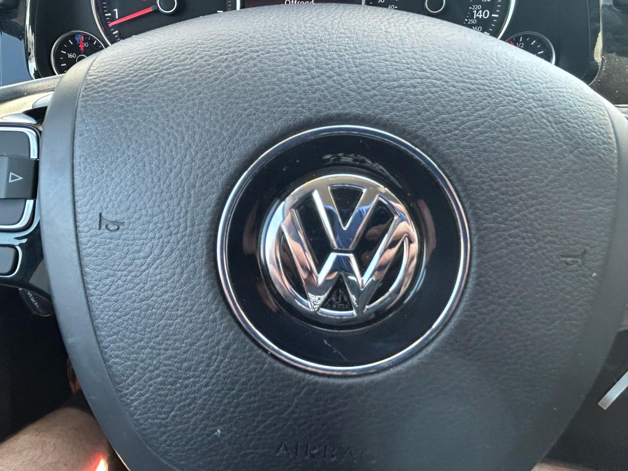 Volkswagen Touareg VR6 FSI 2011