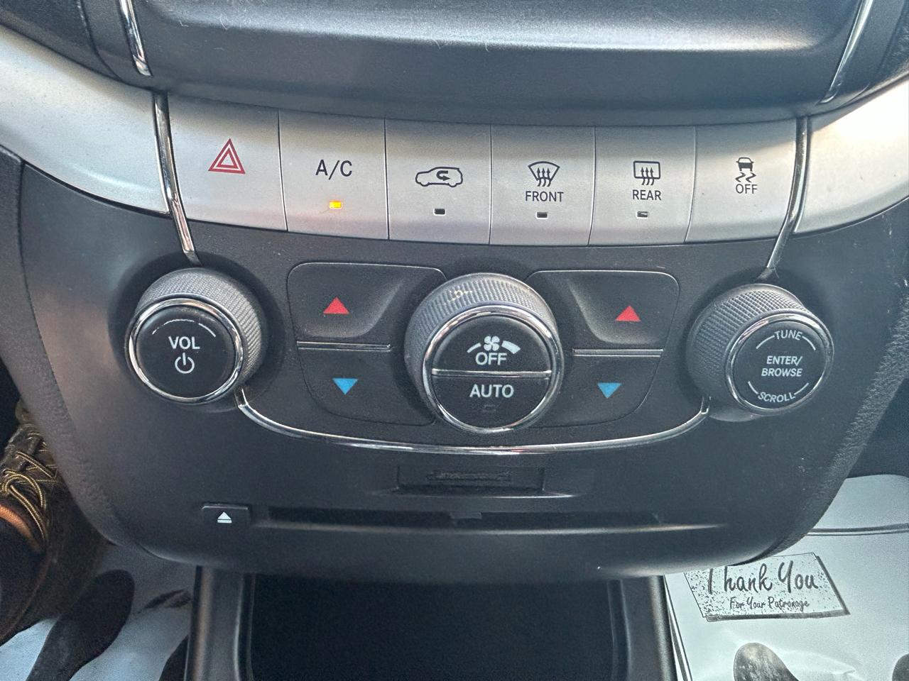 Dodge Journey SXT 2011
