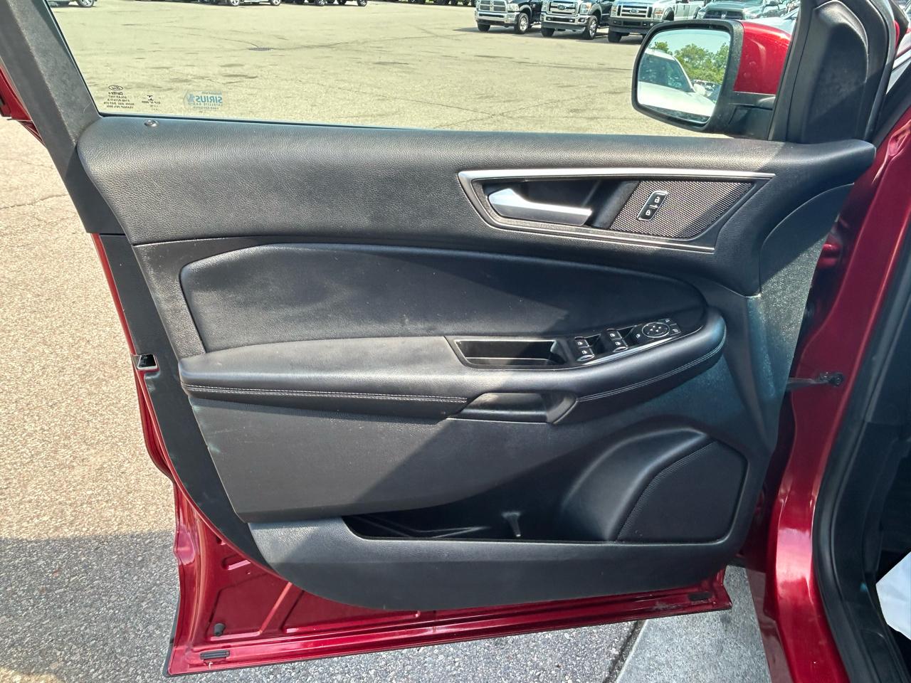 Ford Edge SEL FWD 2015