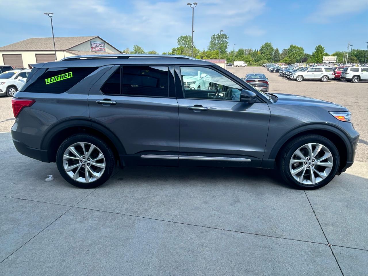 Ford Explorer Platinum Hybrid AWD 2021