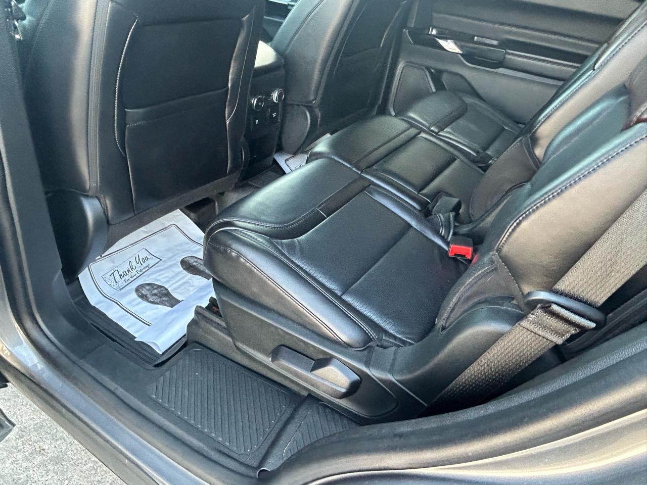 Ford Explorer Platinum Hybrid AWD 2021