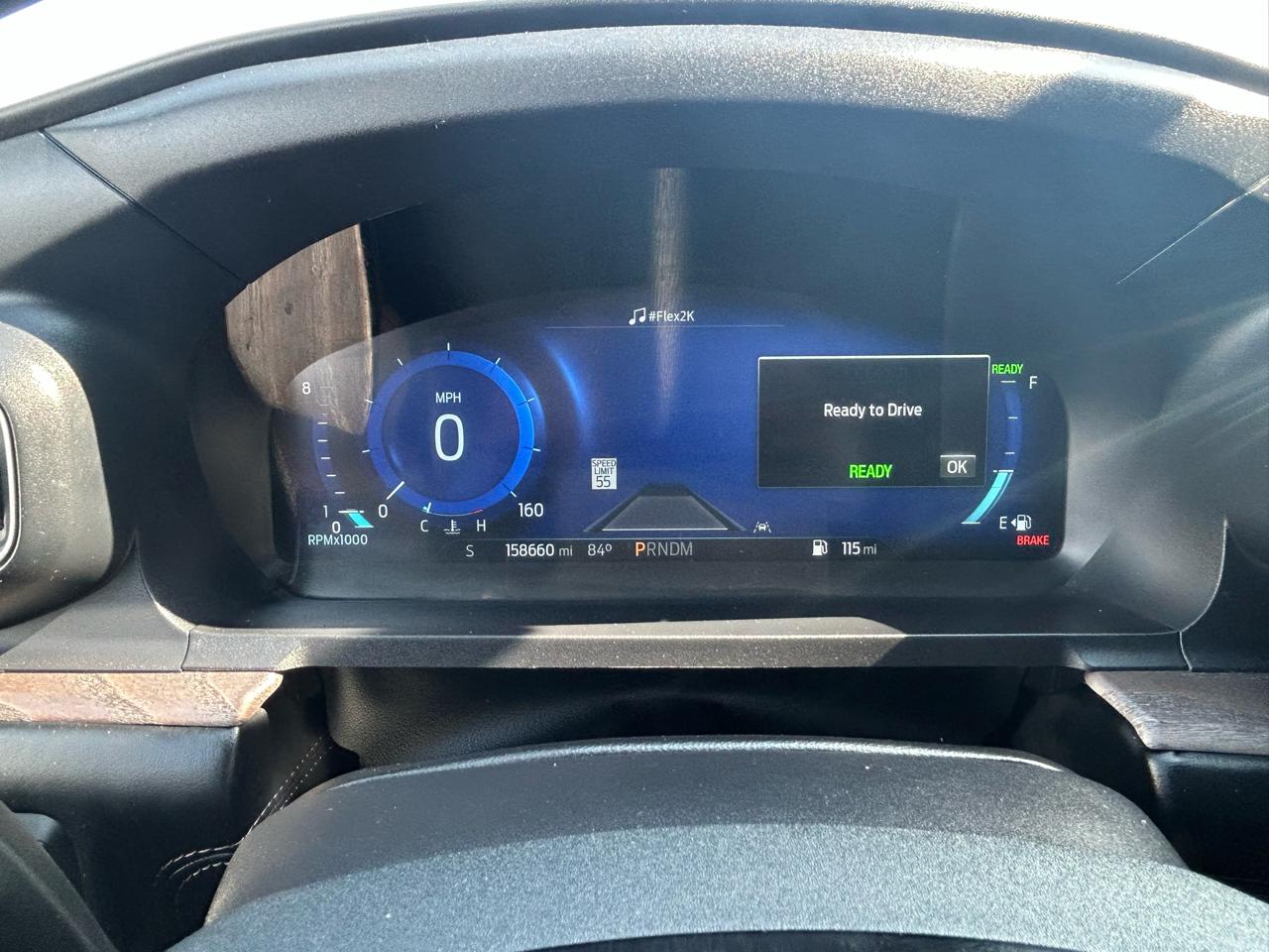 Ford Explorer Platinum Hybrid AWD 2021