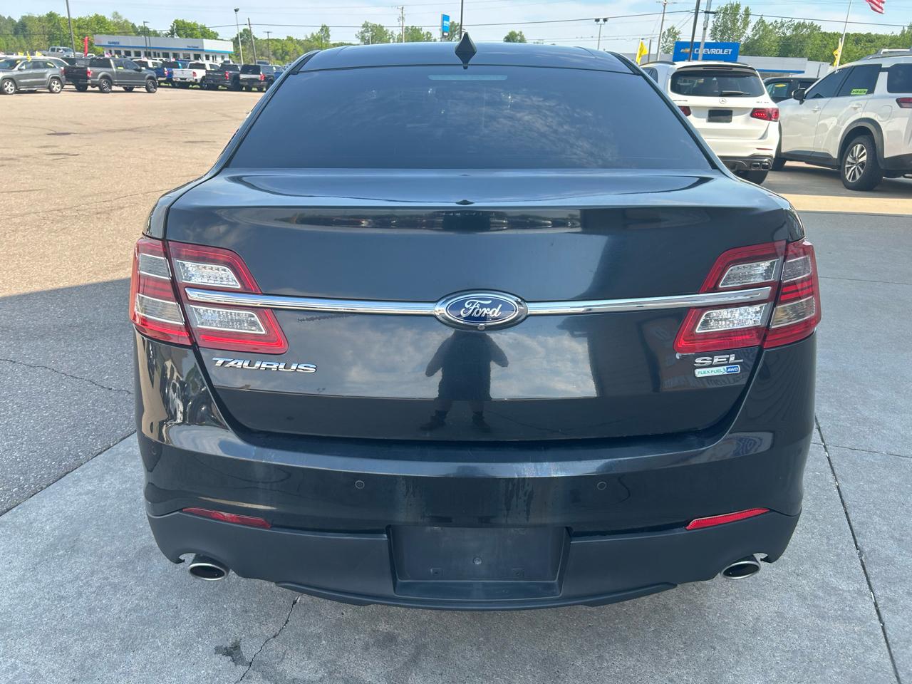 Ford Taurus SEL AWD 2014