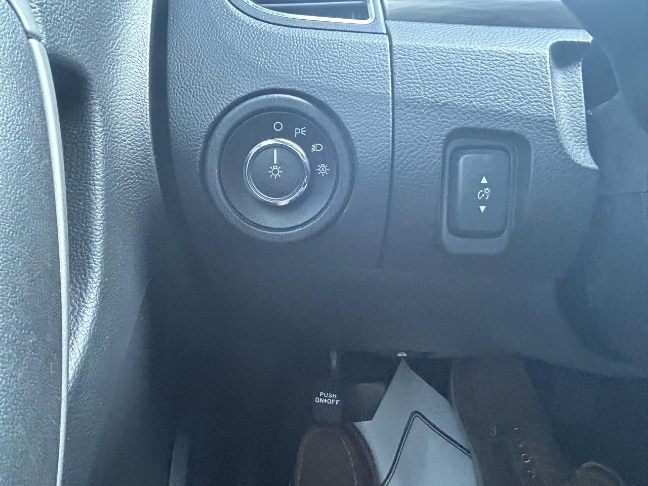 Ford Taurus SEL AWD 2014