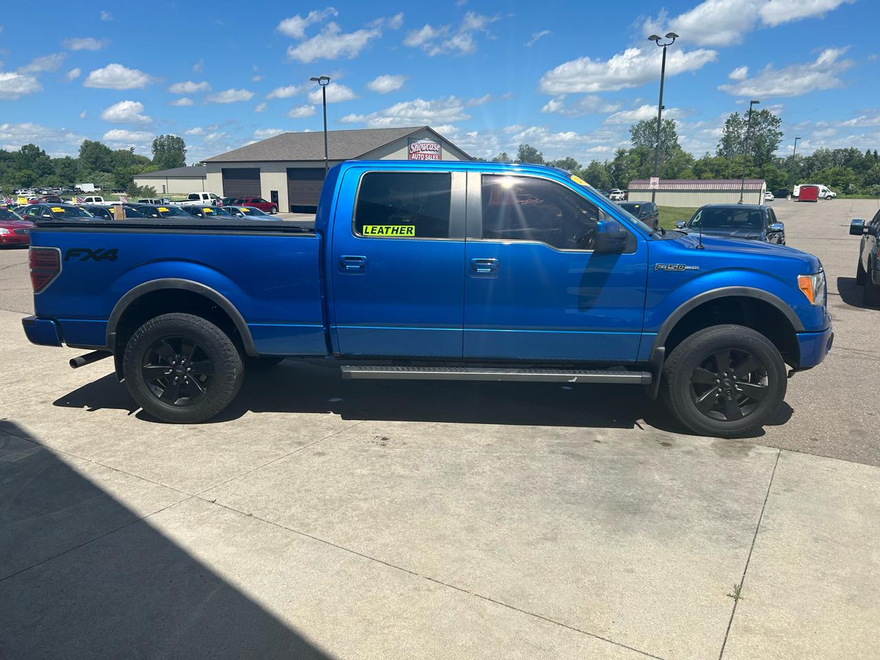 Ford F-150 4WD SuperCrew 145" XL 2012