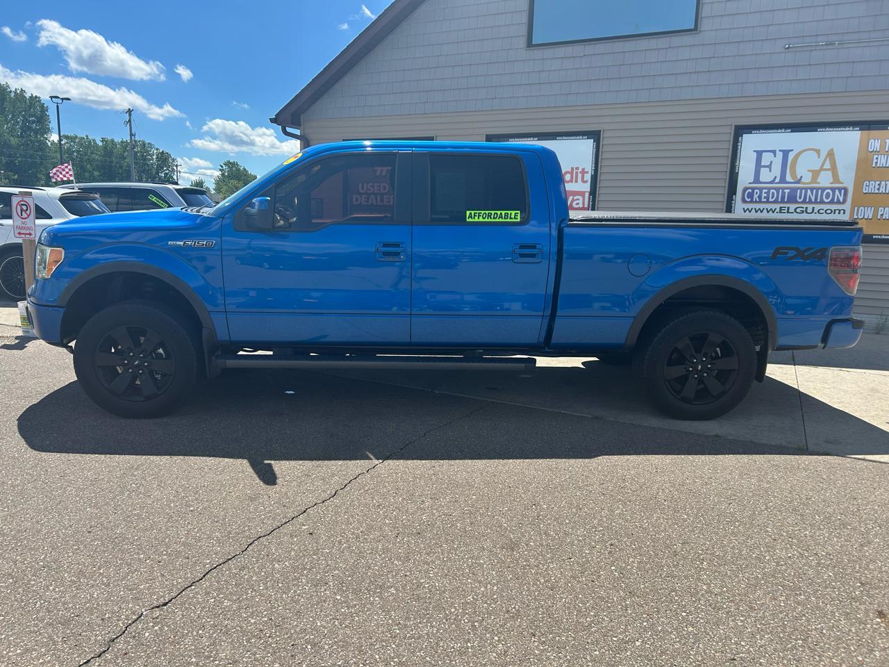 Ford F-150 4WD SuperCrew 145" XL 2012