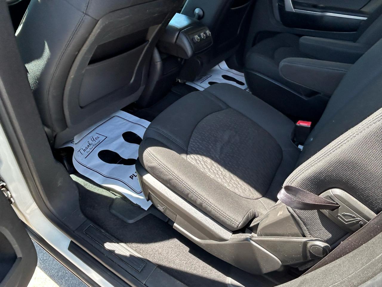 GMC Acadia SLE-2 FWD 2012