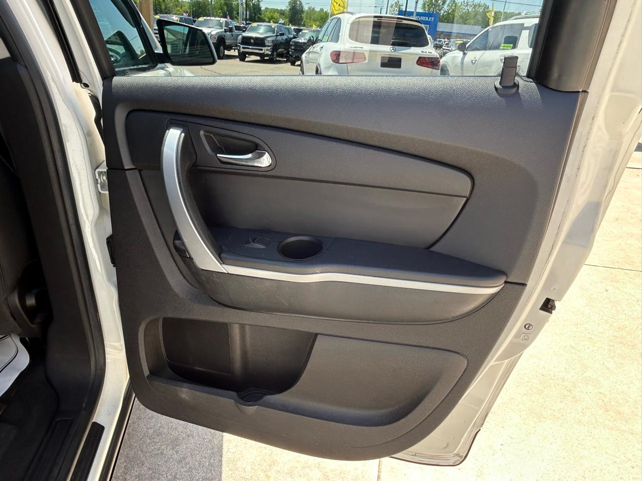 GMC Acadia SLE-2 FWD 2012
