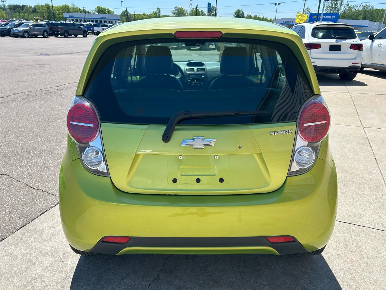 Chevrolet Spark LS Manual 2013