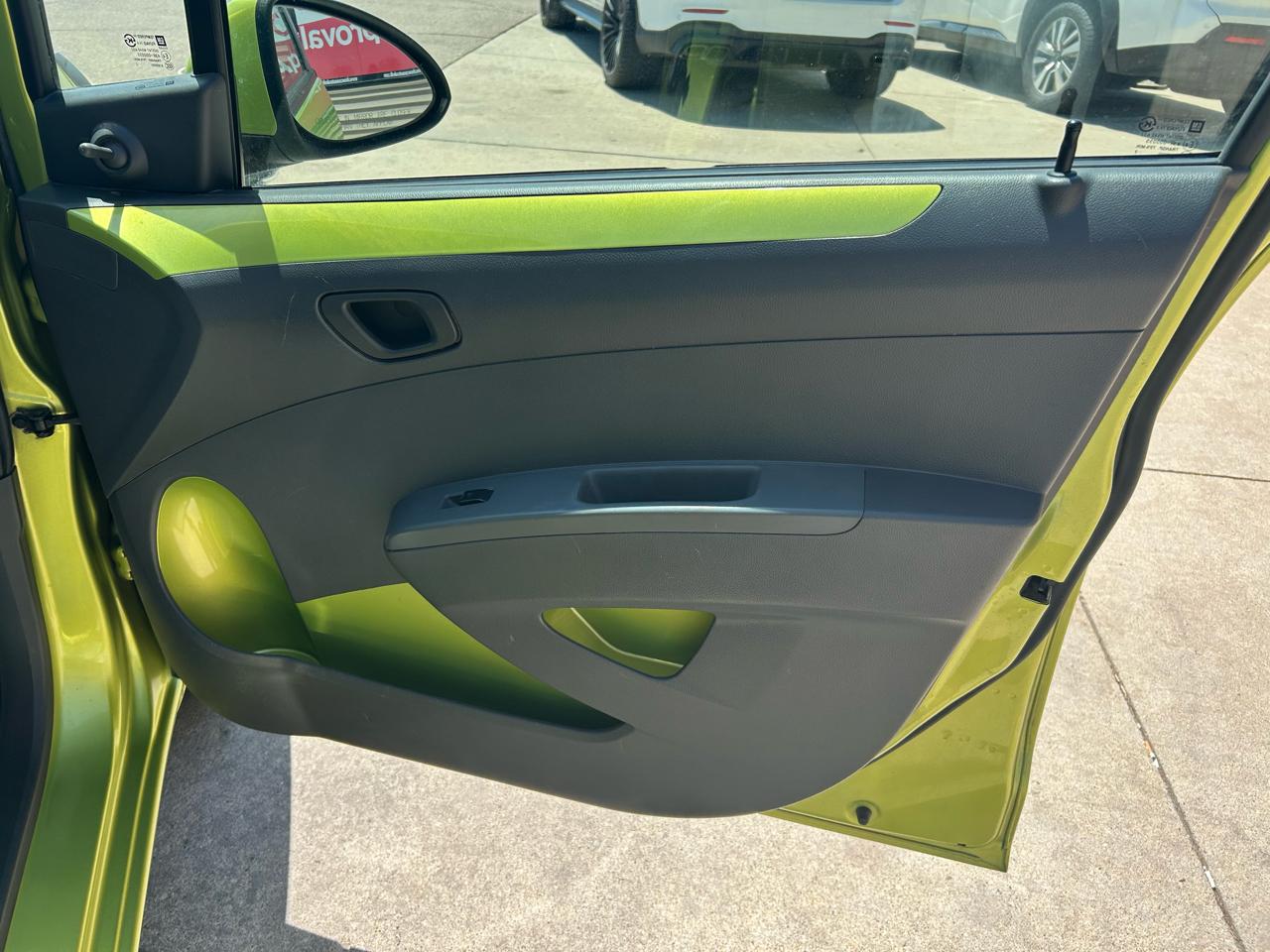 Chevrolet Spark LS Manual 2013