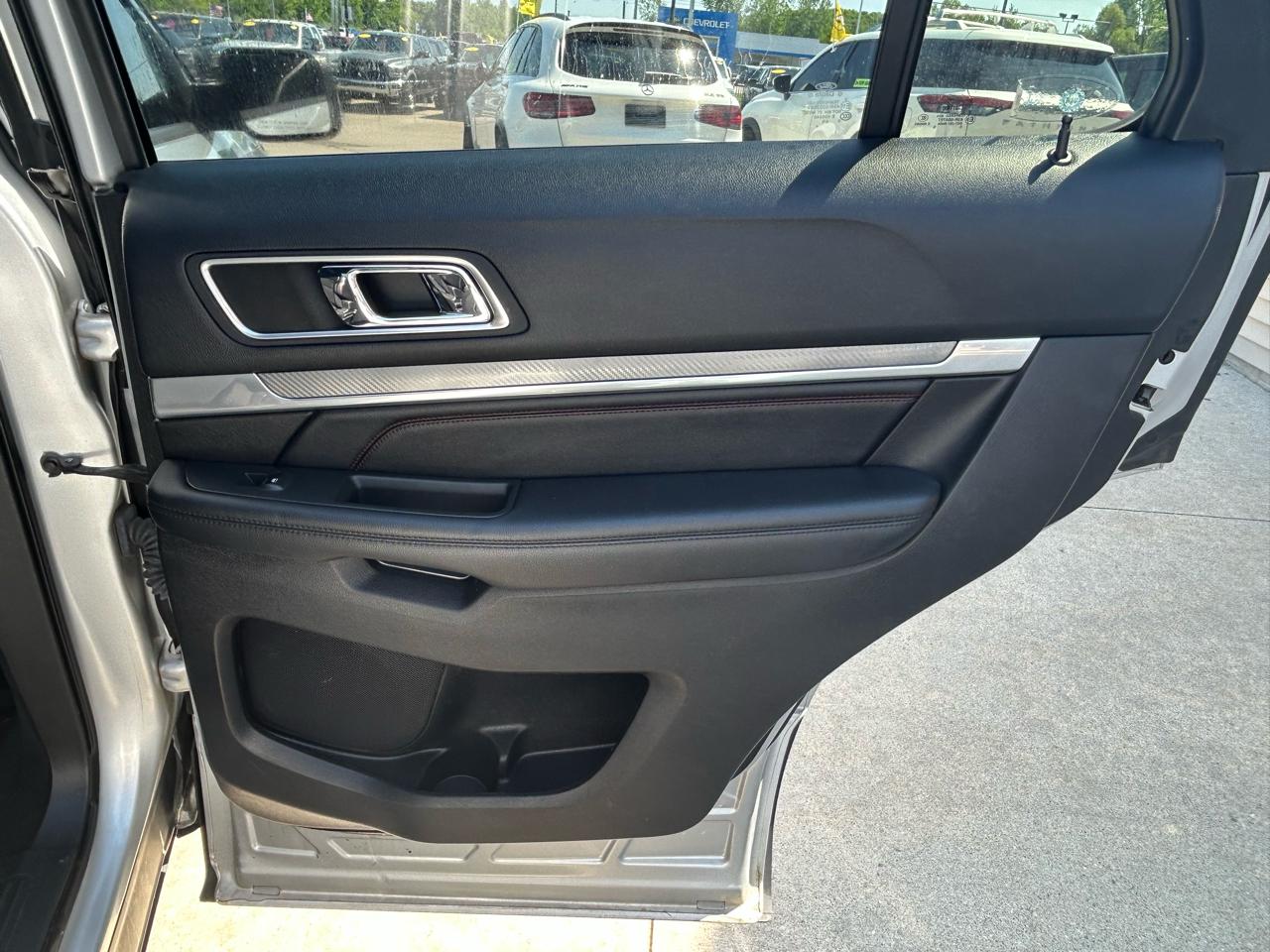 Ford Explorer Sport 4WD 2016