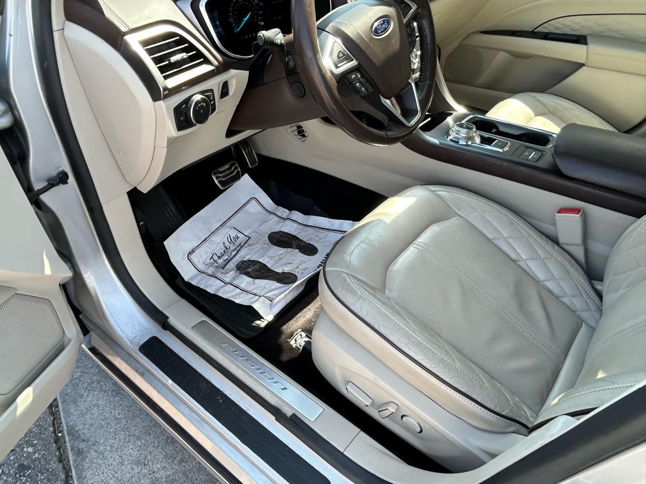 Ford Fusion Titanium AWD 2017