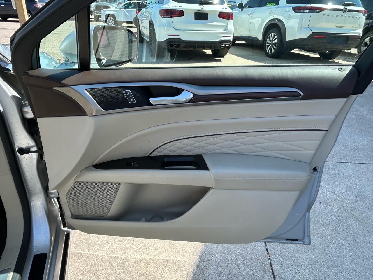 Ford Fusion Titanium AWD 2017