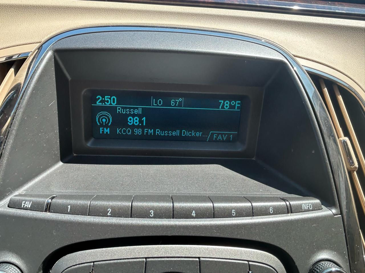 Buick LaCrosse CXL FWD 2011