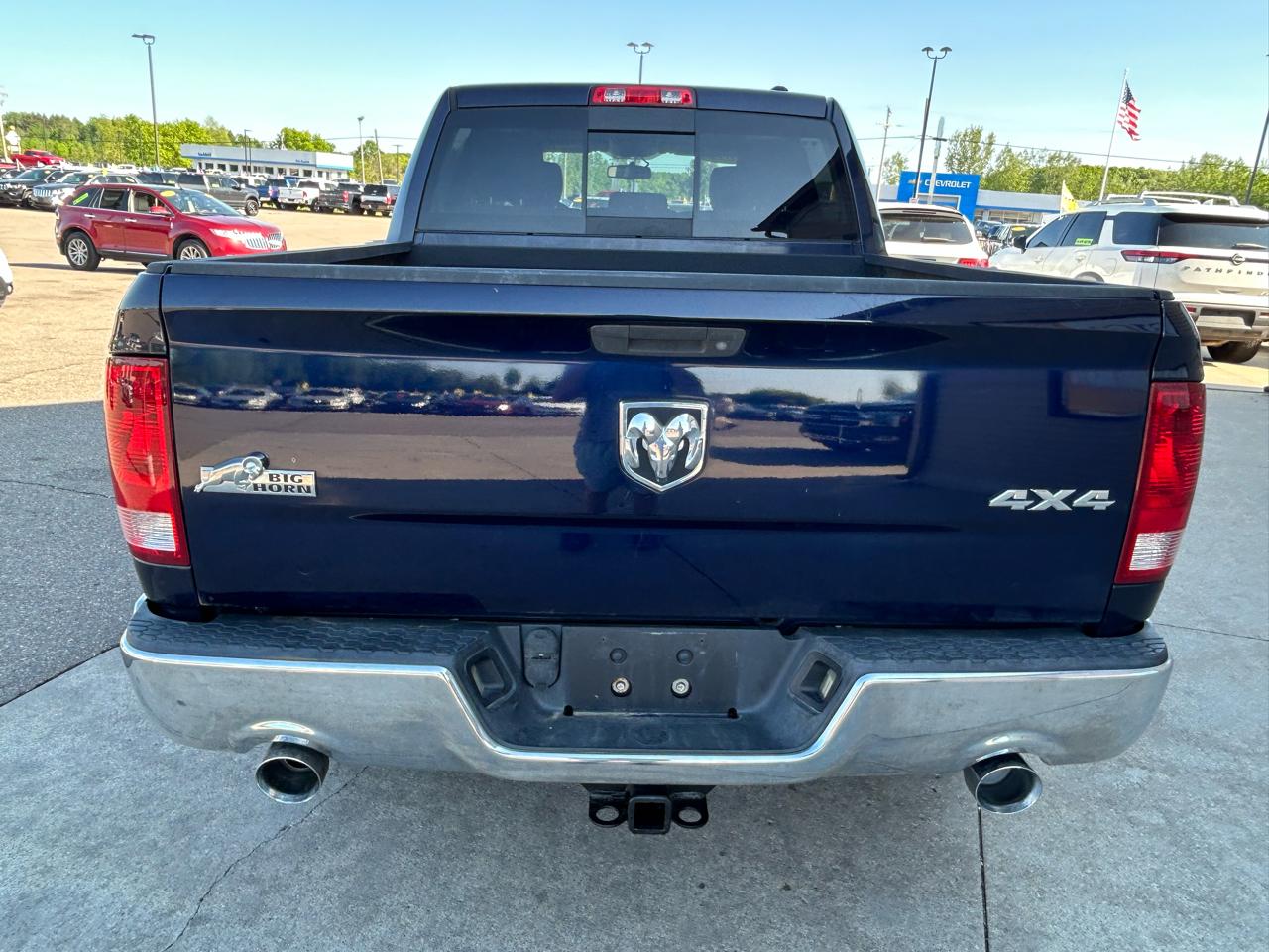 RAM 1500 SLT Crew Cab 4WD 2012