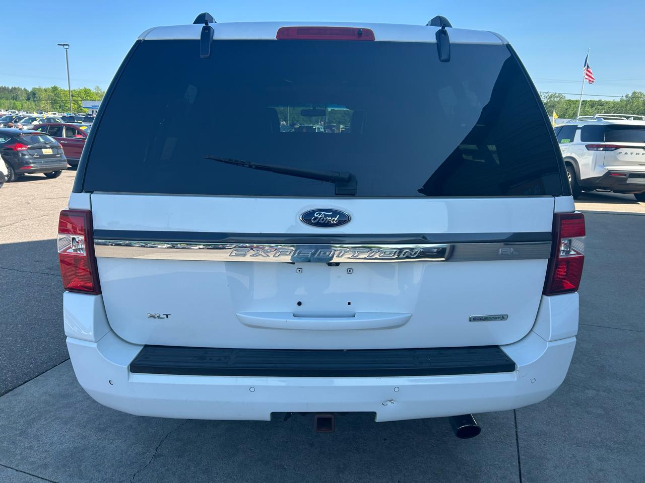 Ford Expedition EL XLT 2WD 2015
