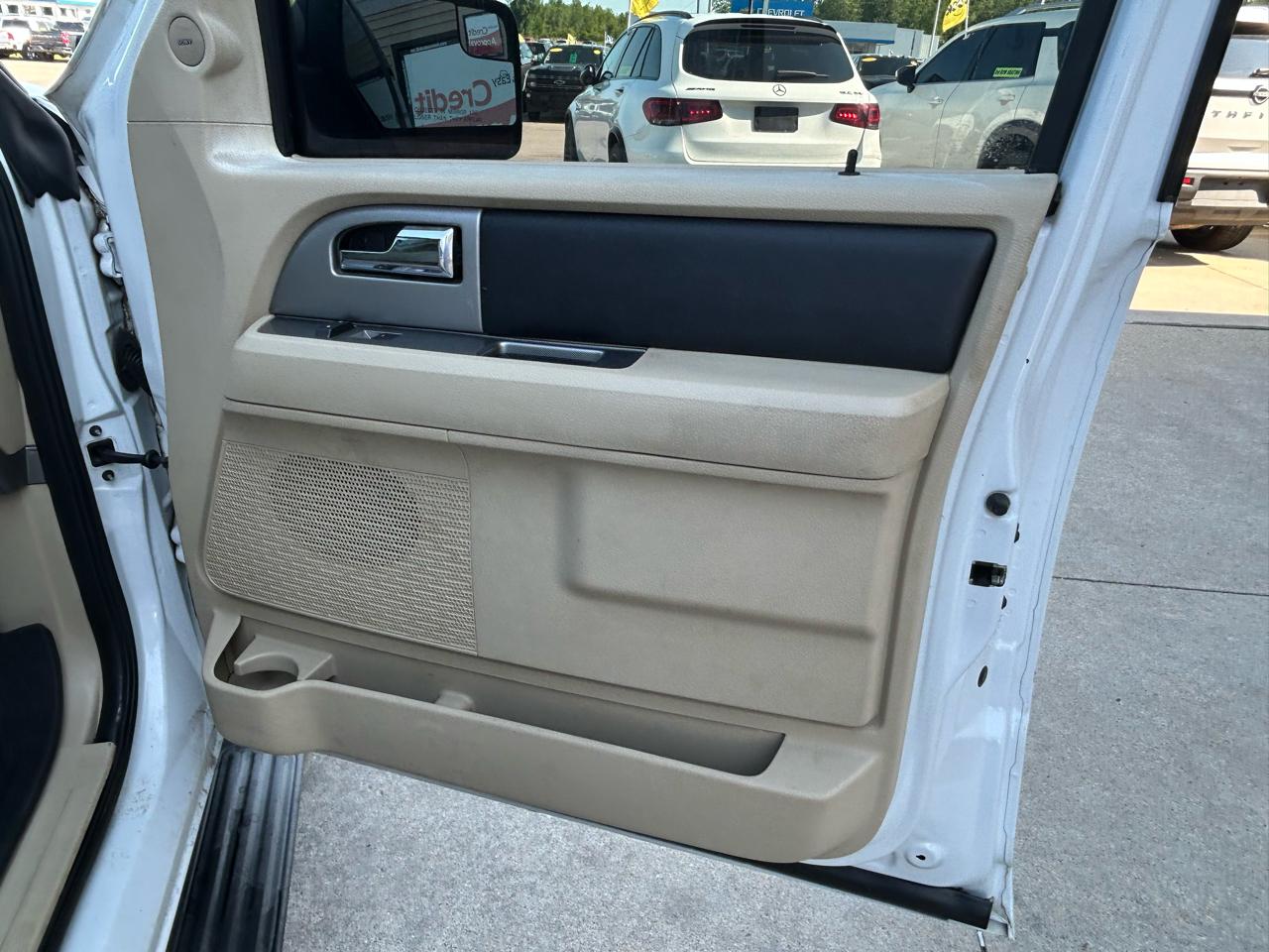 Ford Expedition EL XLT 2WD 2015