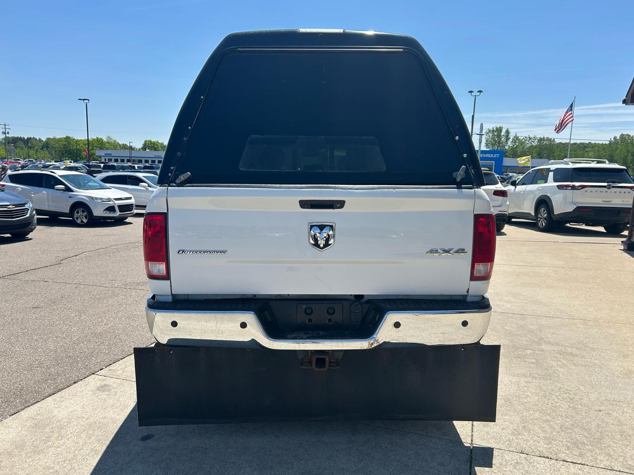 RAM 2500 4WD Crew Cab 169" Outdoorsman 2016