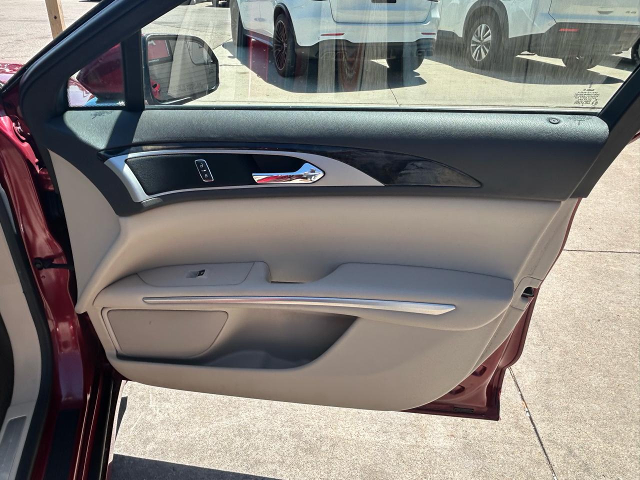 Lincoln MKZ 4dr Sdn AWD 2016