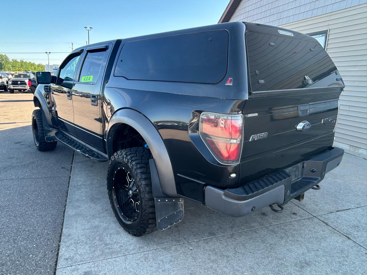 Ford F-150 SVT Raptor SuperCrew 5.5-ft. Bed 4WD 2013