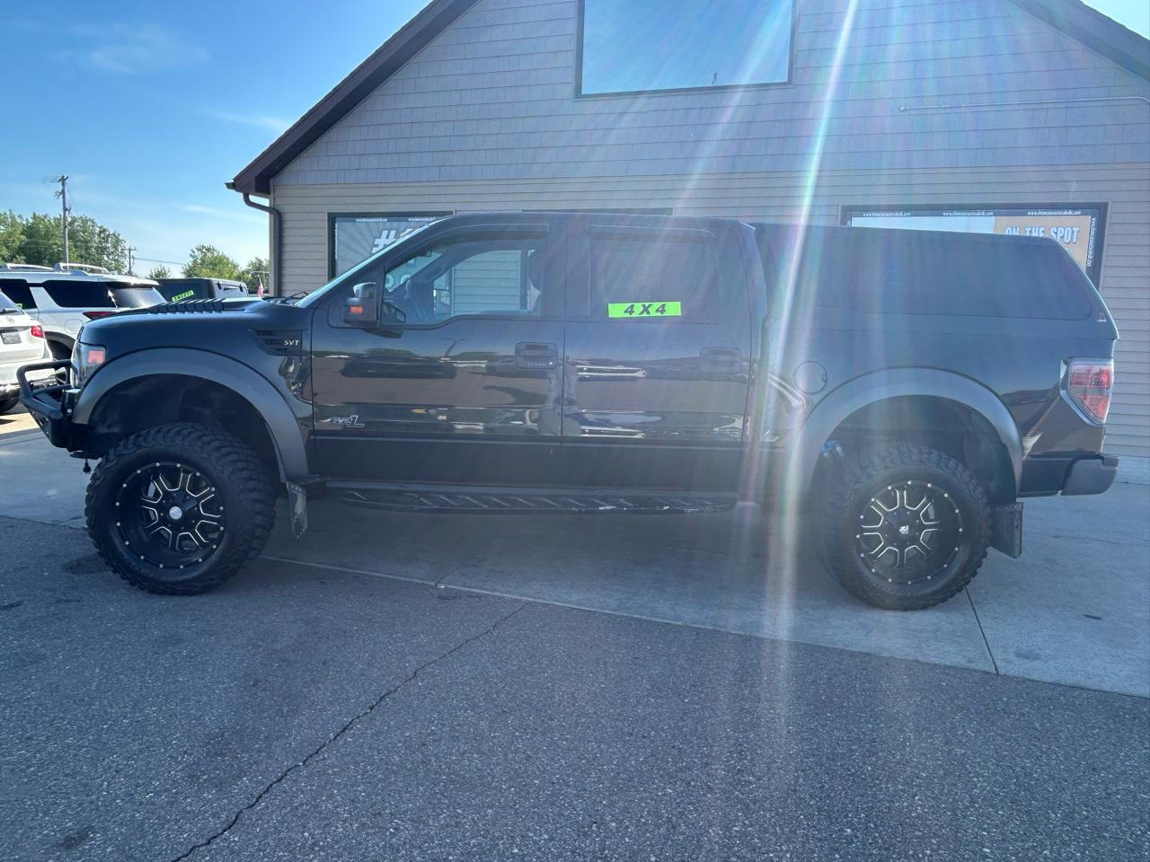 Ford F-150 SVT Raptor SuperCrew 5.5-ft. Bed 4WD 2013