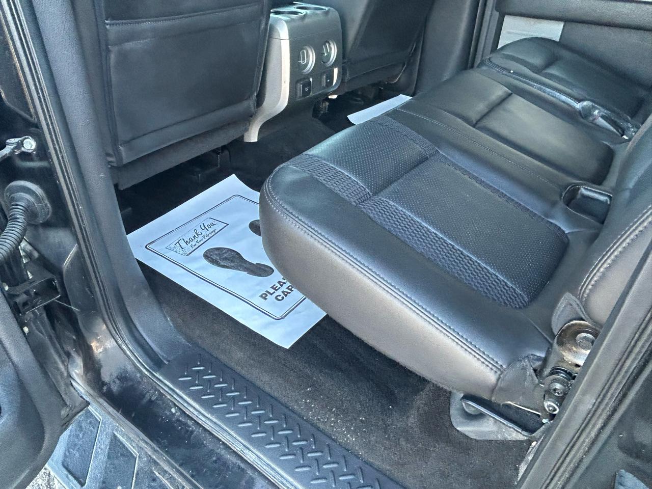 Ford F-150 SVT Raptor SuperCrew 5.5-ft. Bed 4WD 2013