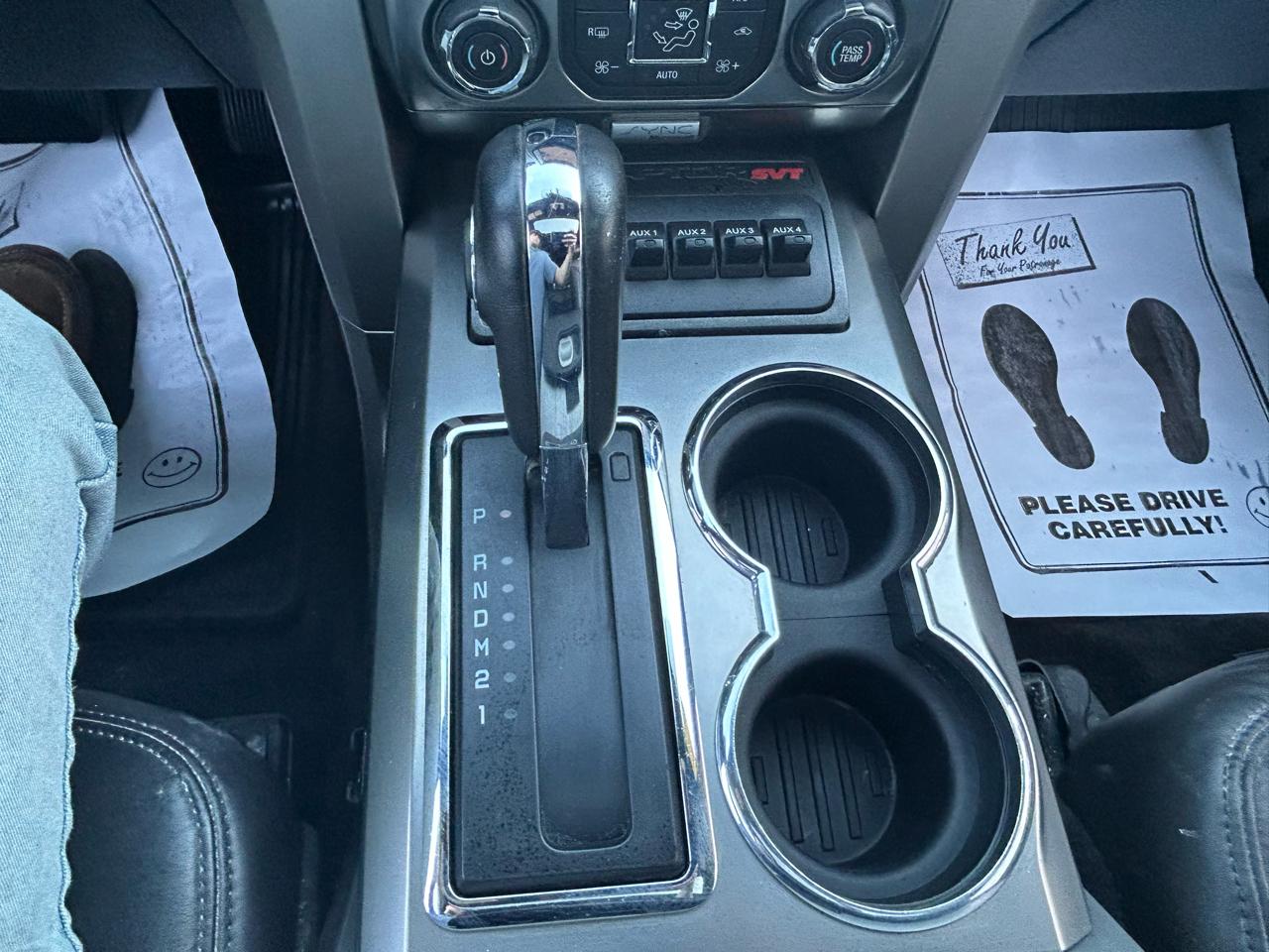 Ford F-150 SVT Raptor SuperCrew 5.5-ft. Bed 4WD 2013