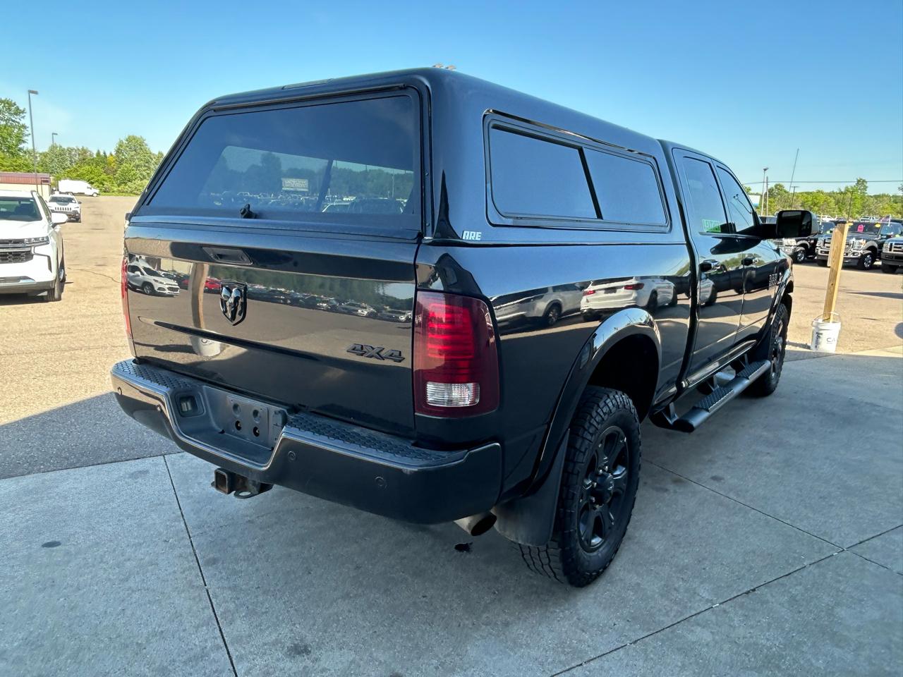 RAM 2500 Laramie Crew Cab SWB 4WD 2016