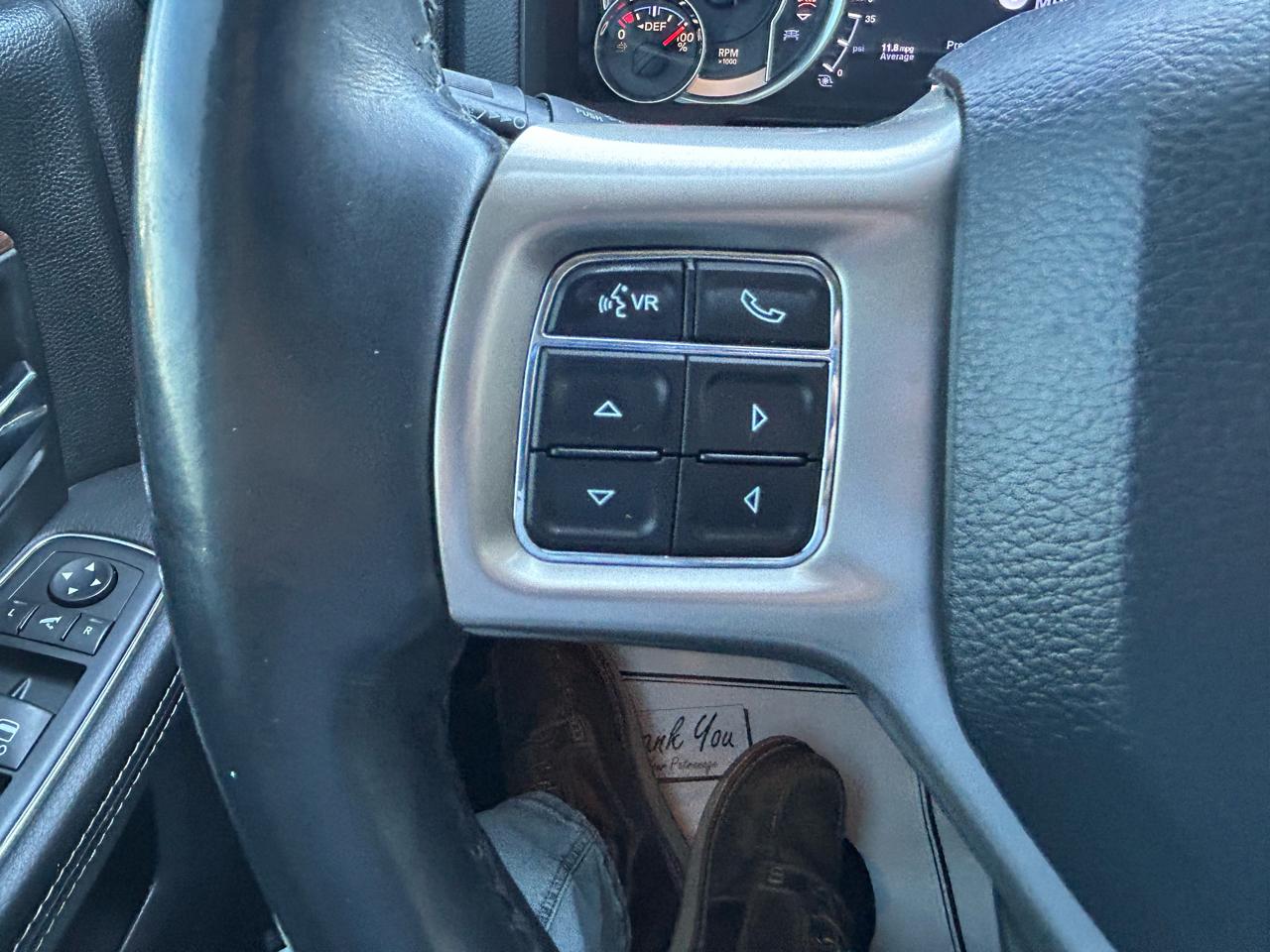 RAM 2500 Laramie Crew Cab SWB 4WD 2016
