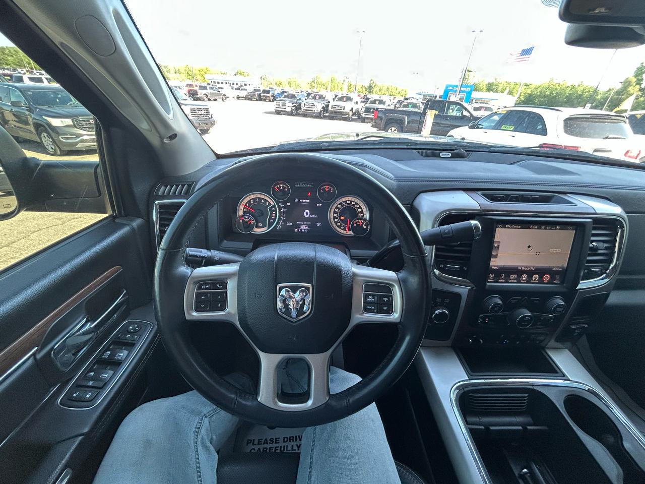 RAM 2500 Laramie Crew Cab SWB 4WD 2016