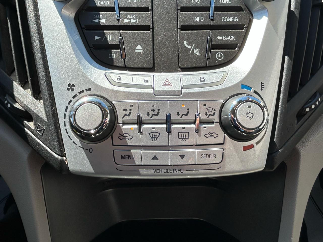 Chevrolet Equinox LS AWD 2011