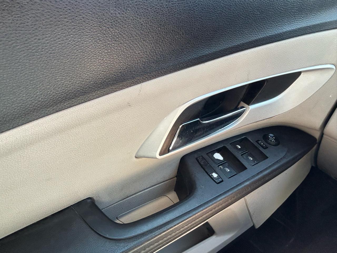 Chevrolet Equinox LS AWD 2011