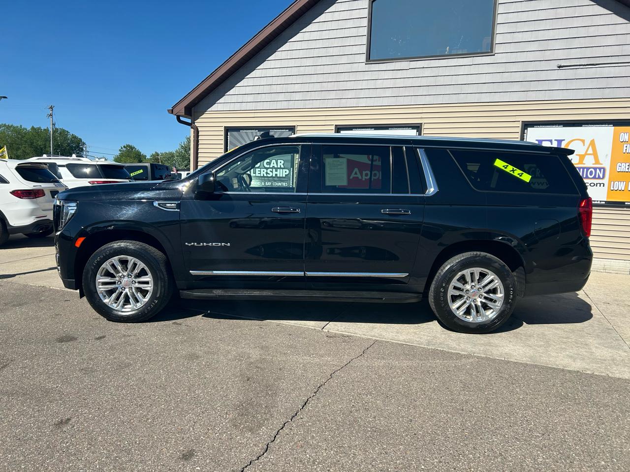 GMC Yukon XL SLT 4WD 2023