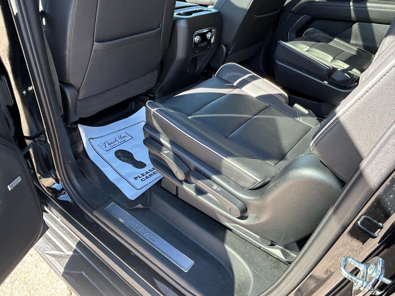 GMC Yukon XL SLT 4WD 2023