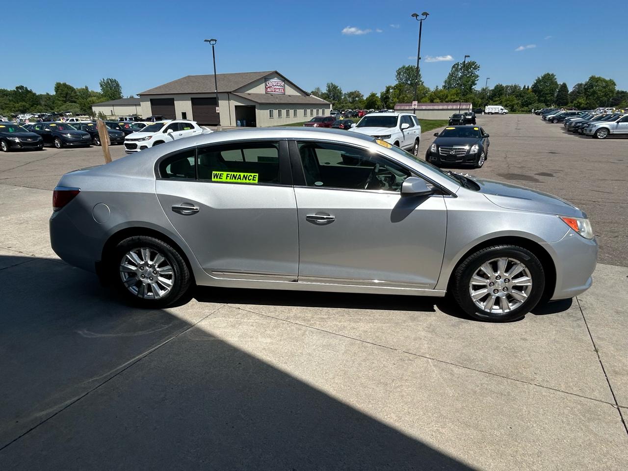 Buick LaCrosse 4dr Sdn Base FWD 2013