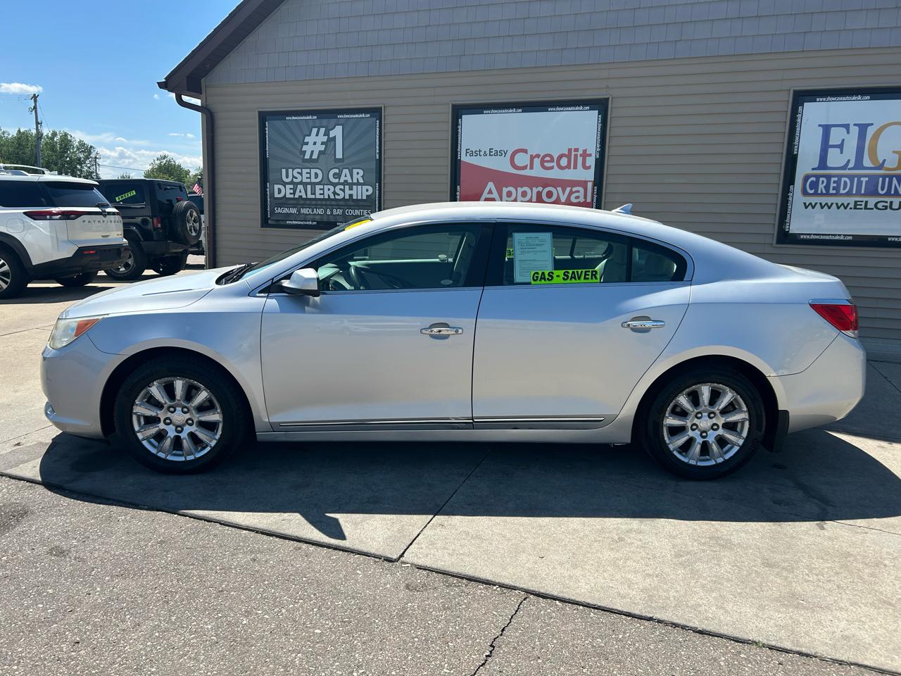Buick LaCrosse 4dr Sdn Base FWD 2013