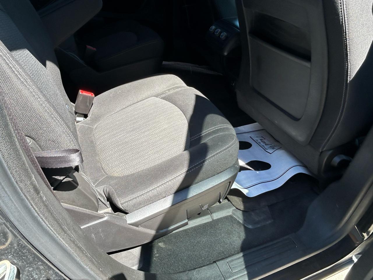 Chevrolet Traverse AWD 4dr LT w/1LT 2017