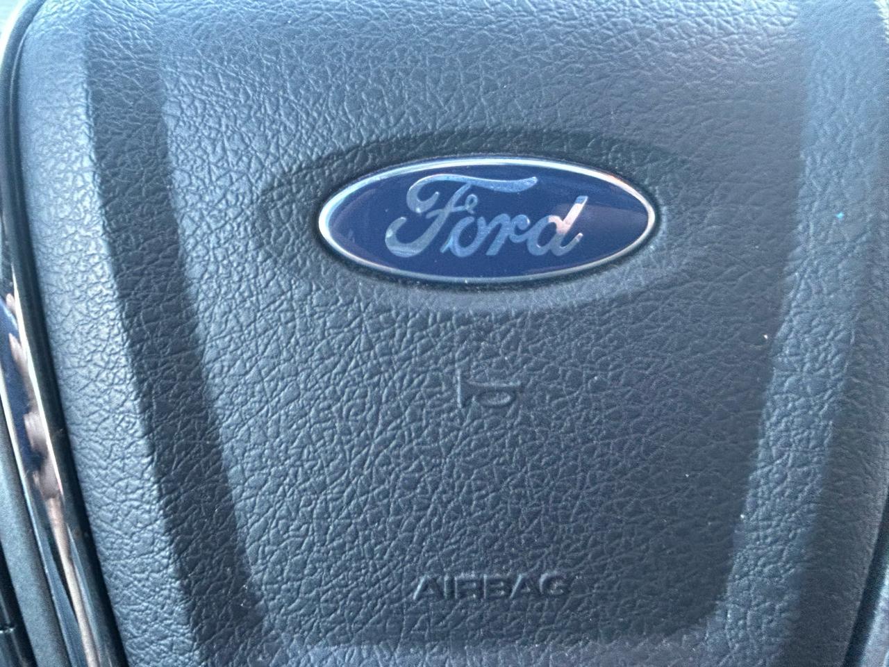 Ford Expedition Platinum 4WD 2015