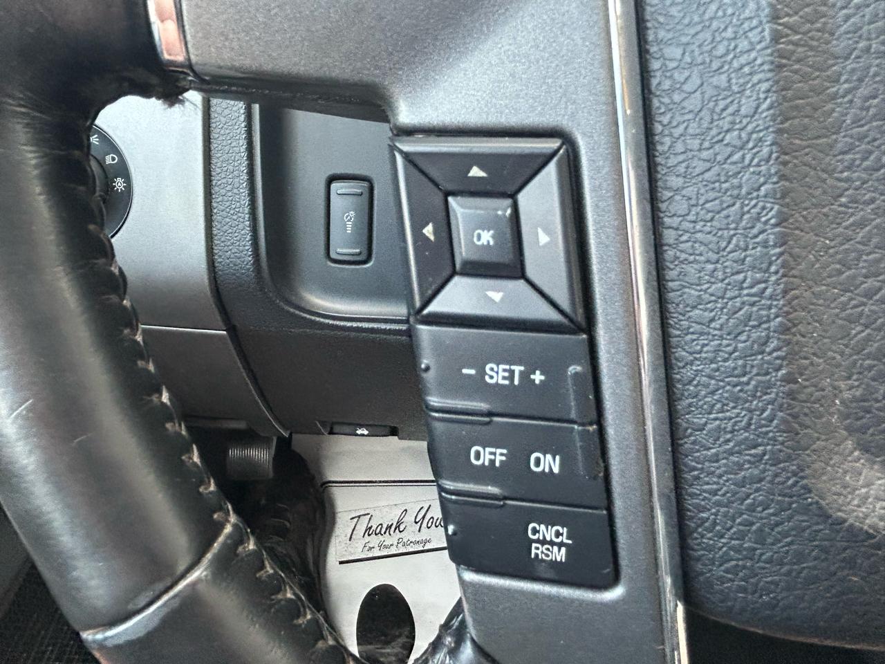 Ford Expedition 4WD 4dr Platinum 2015