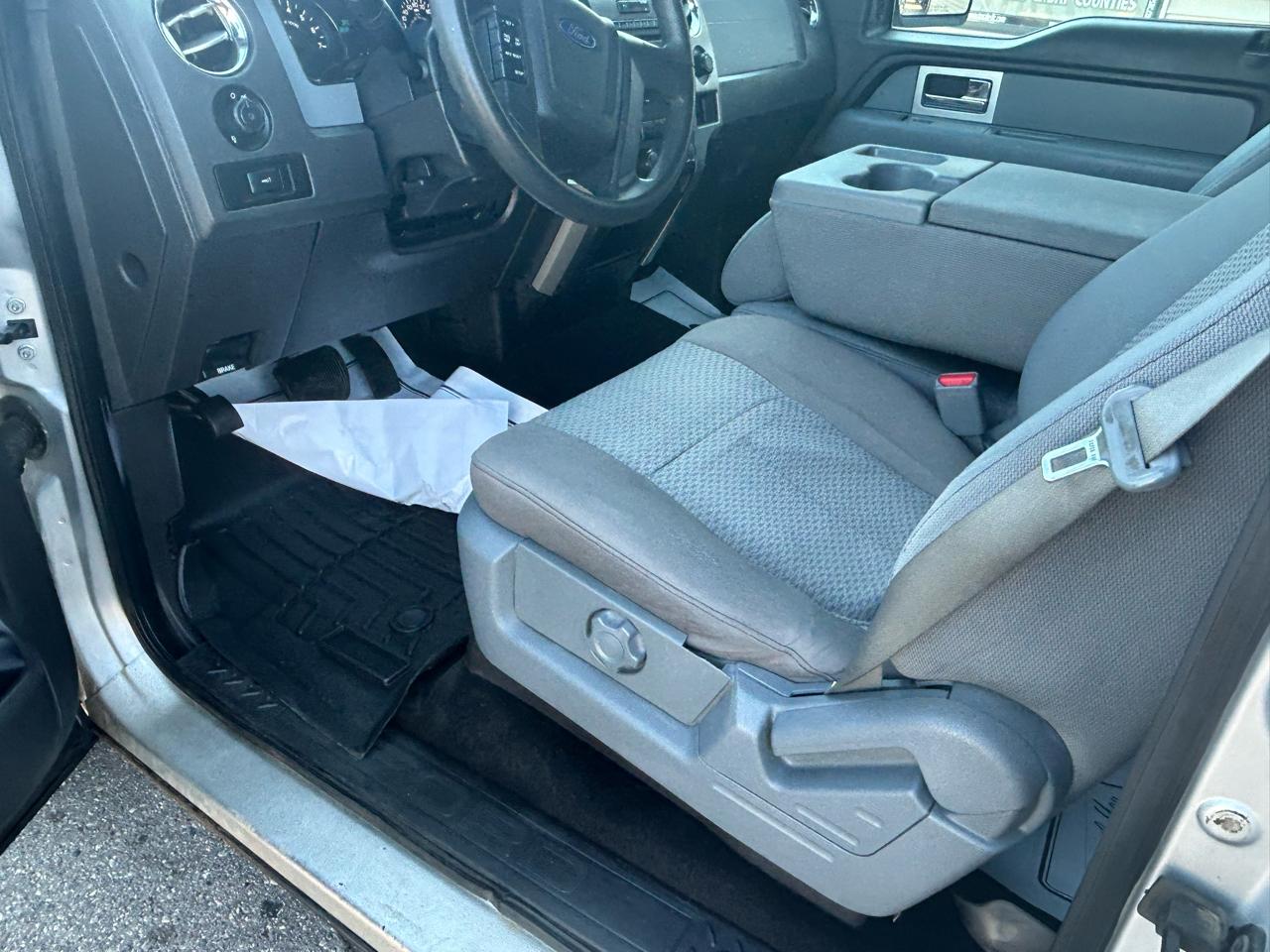 Ford F-150 XLT SuperCrew 6.5-ft. Bed 4WD 2011