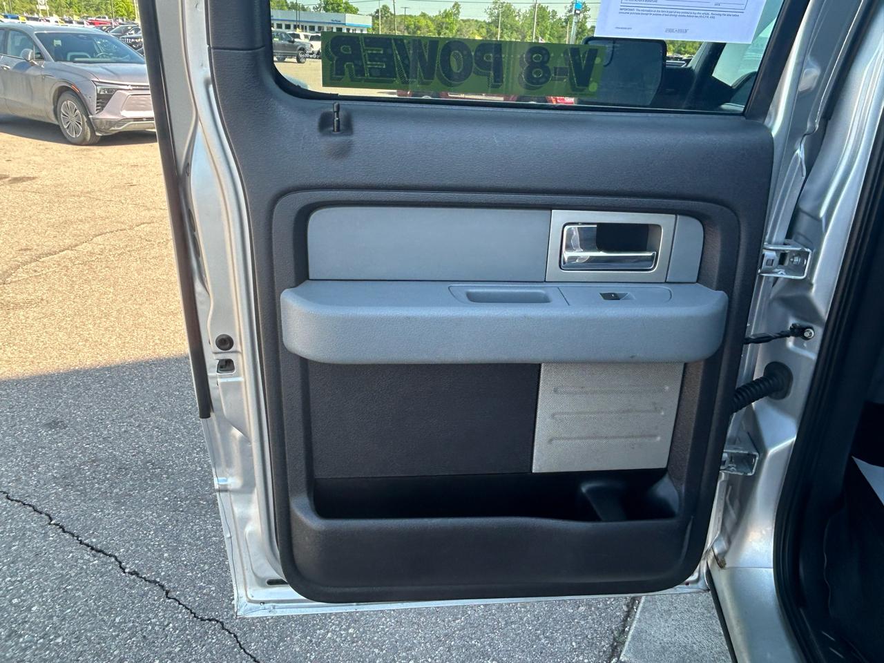 Ford F-150 XLT SuperCrew 6.5-ft. Bed 4WD 2011
