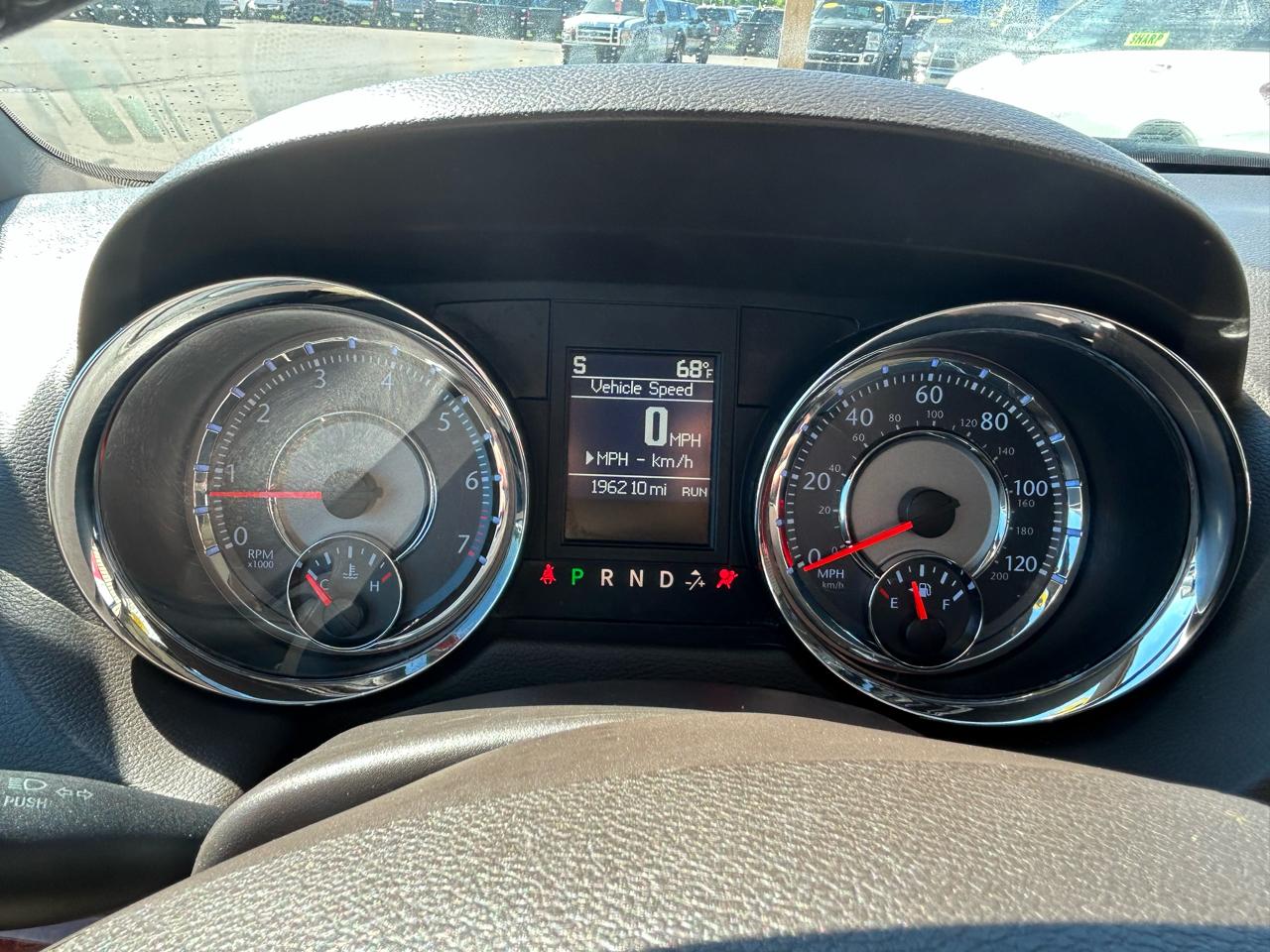 Chrysler Town & Country Touring 2014