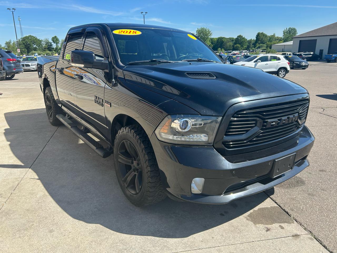 RAM 1500 Sport 4x4 Crew Cab 5'7" Box *Ltd Avail* 2018
