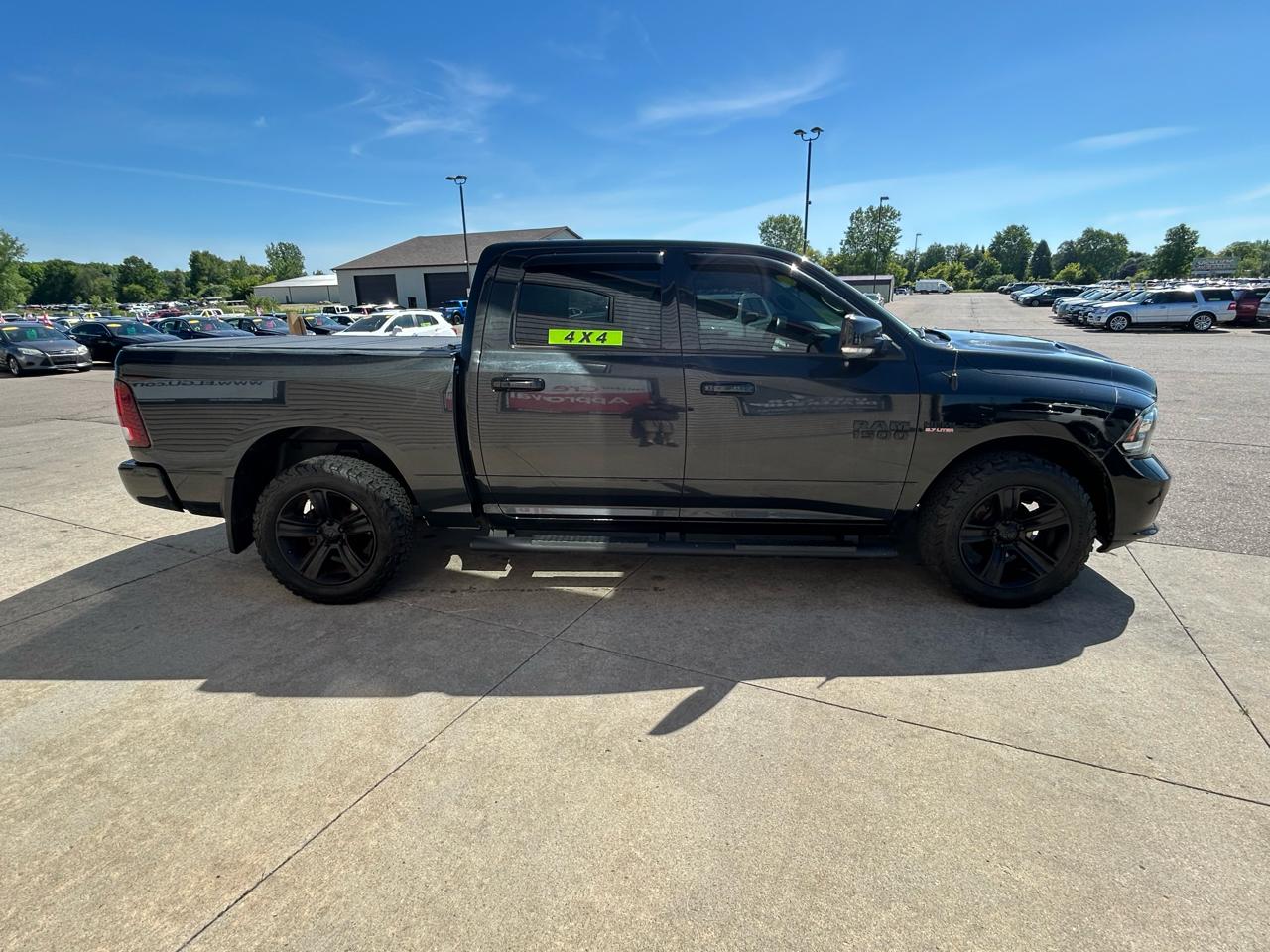 RAM 1500 Sport 4x4 Crew Cab 5'7" Box *Ltd Avail* 2018