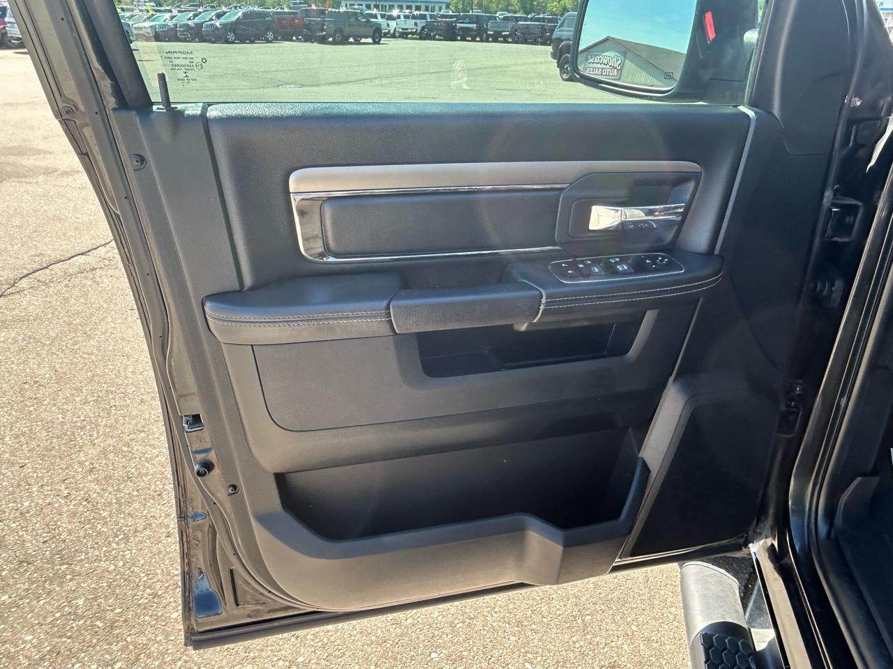 RAM 1500 Sport 4x4 Crew Cab 5'7" Box *Ltd Avail* 2018