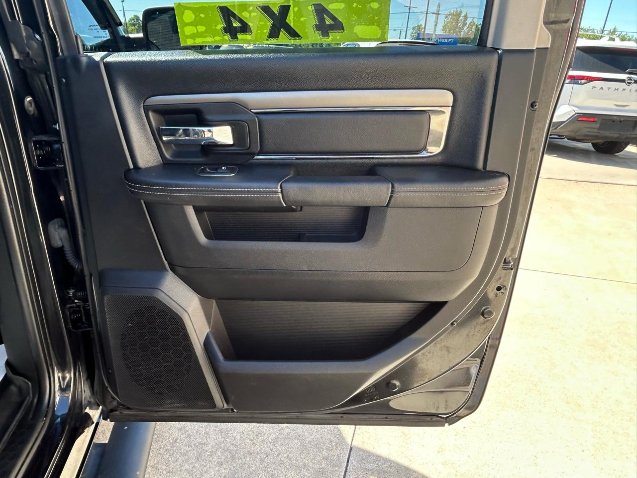 RAM 1500 Sport 4x4 Crew Cab 5'7" Box *Ltd Avail* 2018